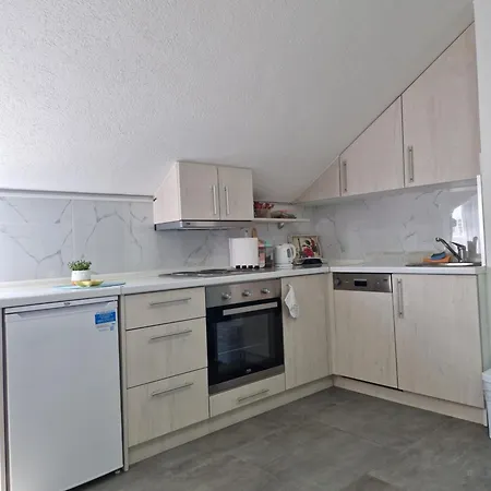Apartman Stan Na Dan - 1 Brčko
